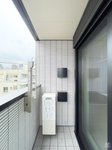 錦邸南麻布のバルコニー