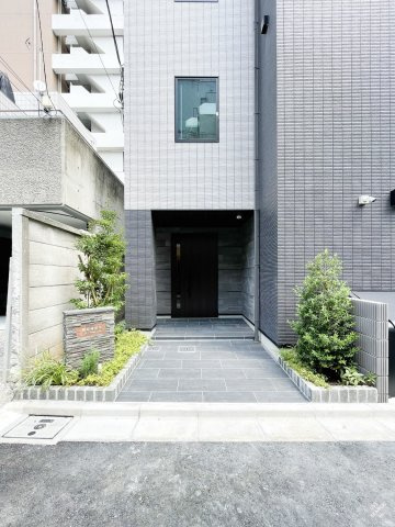 錦邸南麻布のエントランス