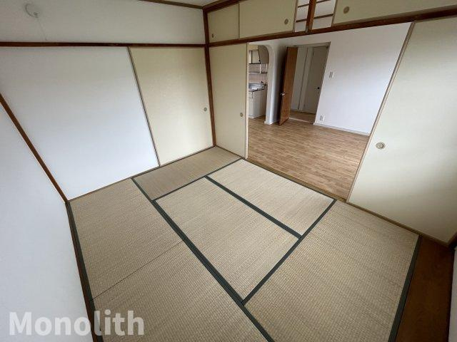 光明台37号棟の和室