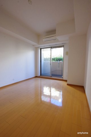 アドバンス新大阪シティライフ2　仲介手数料無料の洋室