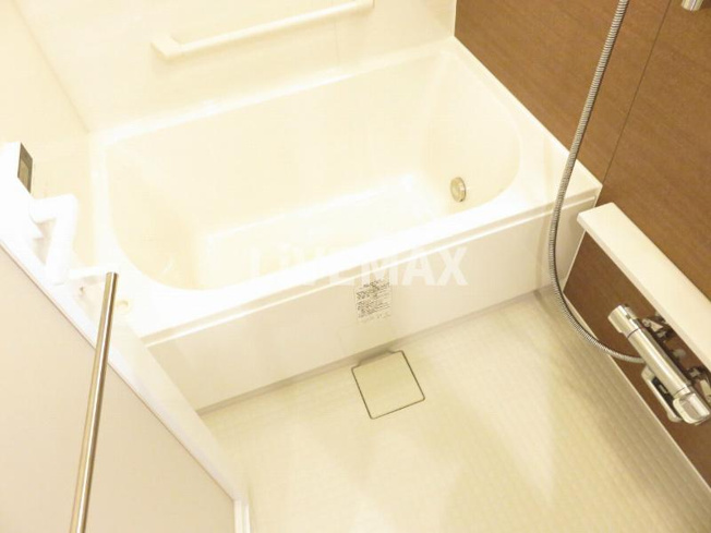 【浴室】パークアクシス本町