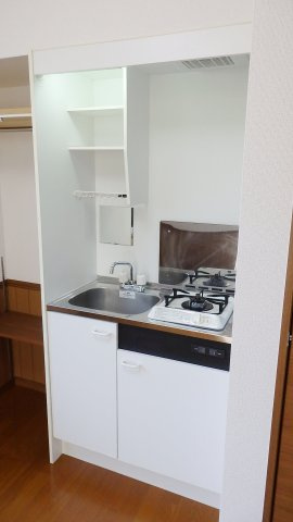 杉並区方南１丁目のアパートのキッチン
