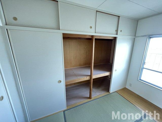 光明台24号棟の収納