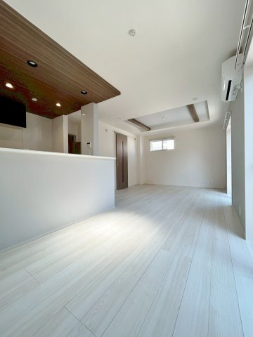 BLOOMING MAISON小金井市緑町1号棟 .の居間・リビング|※同仕様写真
