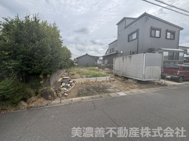 ６７３７８　岐阜市薮田西１丁目土地の外観
