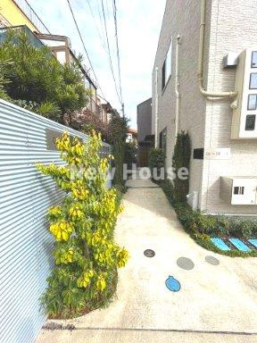 Garden Terrace CASA のエントランス