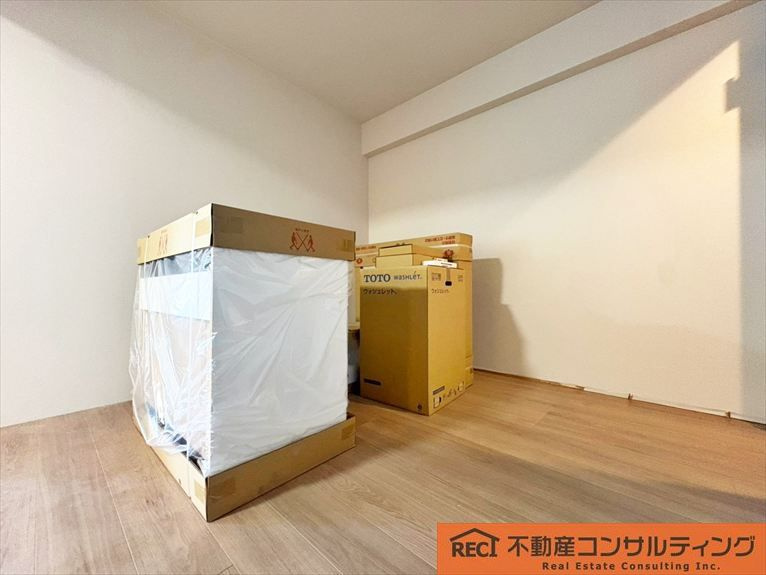 シャルマンコーポ西宮東のキッチン|ファミリーCLやウォークインCL付きで収納豊富です！