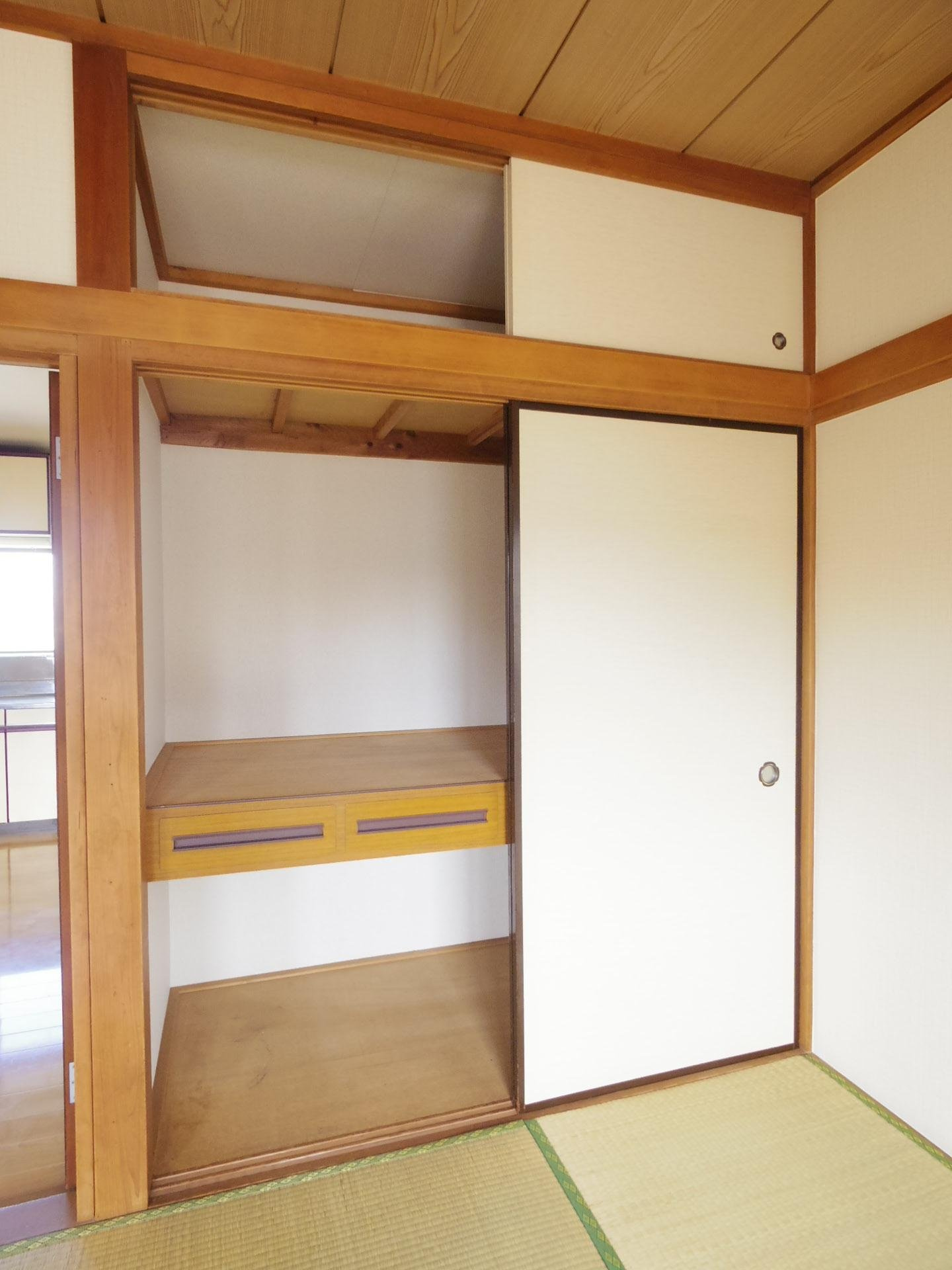 メゾン芝山Ａの収納|※他号室写真です