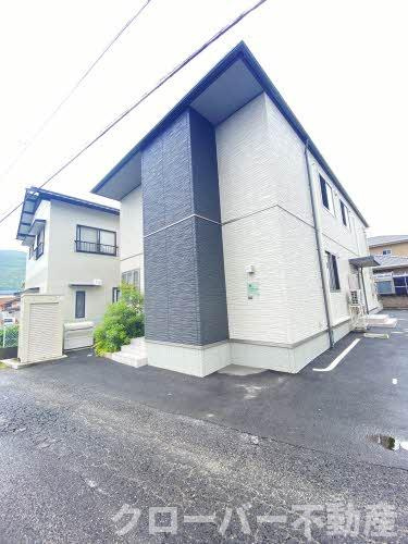 シャーメゾンすみれの外観