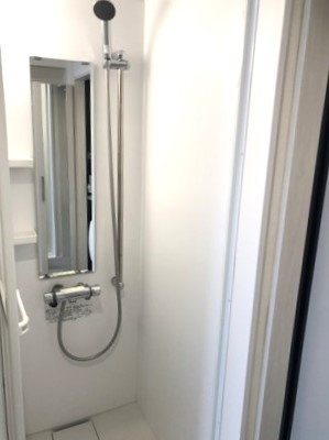 杉並区宮前４丁目のアパートのシャワールーム|同物件別部屋参考写真