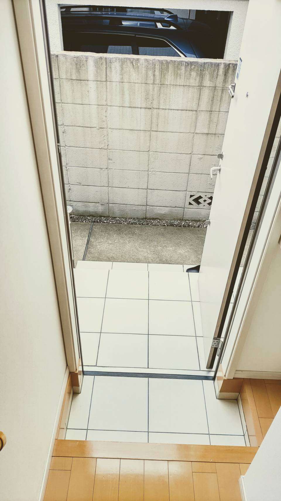 エミネンス都立家政の玄関