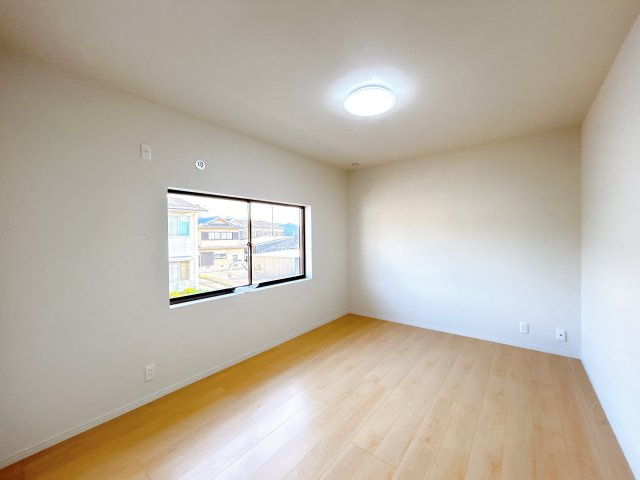 丹波篠山市糯ケ坪の中古一戸建の洋室