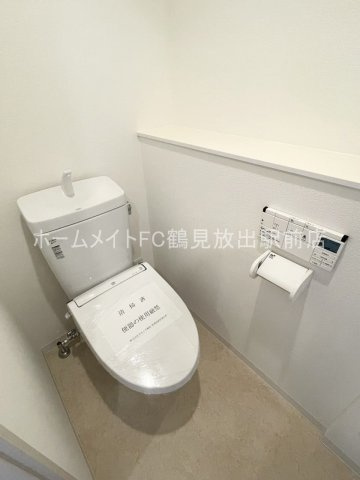 大阪市城東区東中浜４丁目の賃貸マンションのトイレ