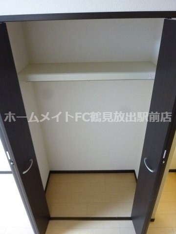 大阪市城東区東中浜５丁目のアパートの収納