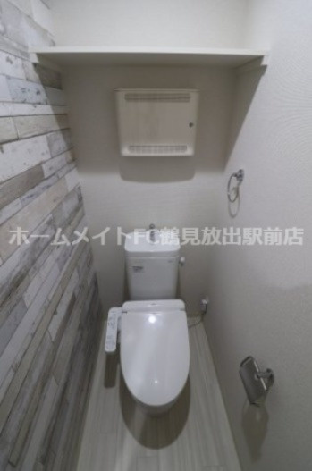 大阪市鶴見区今津南２丁目のアパートのトイレ