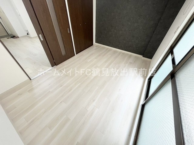 大阪市鶴見区鶴見４丁目の賃貸マンションの洋室