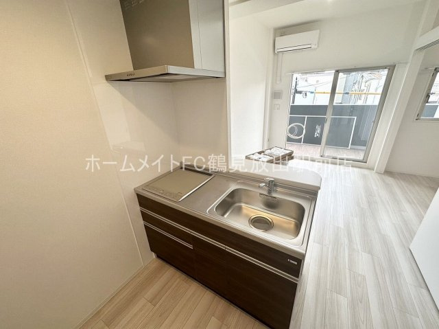 大阪市城東区諏訪１丁目の賃貸マンションのキッチン