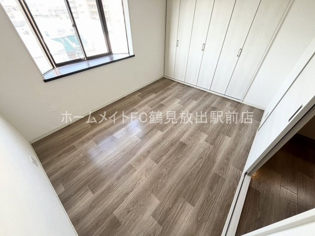 大阪市鶴見区今津南１丁目の賃貸マンションの洋室