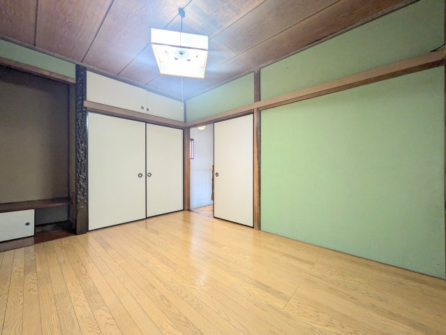 日吉本町３丁目戸建の寝室