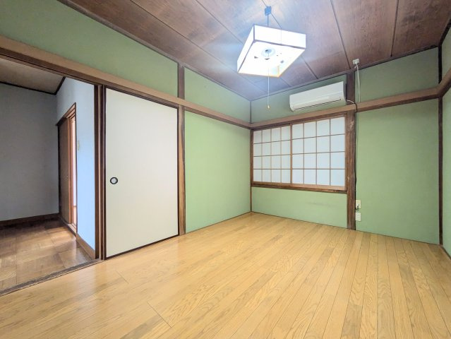 日吉本町３丁目戸建の寝室