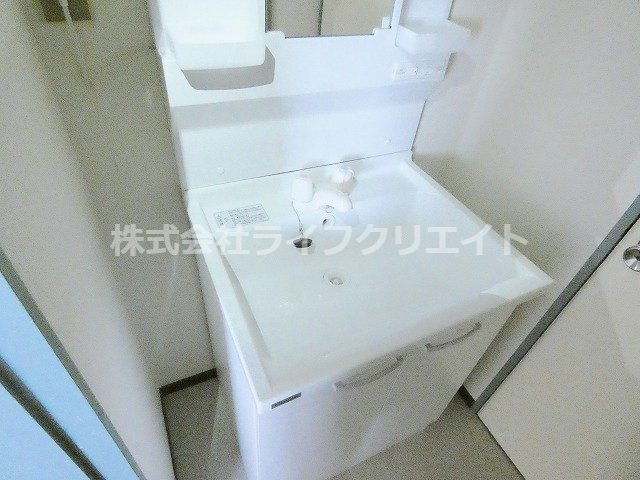 ハイブリッヂマンションの洗面所