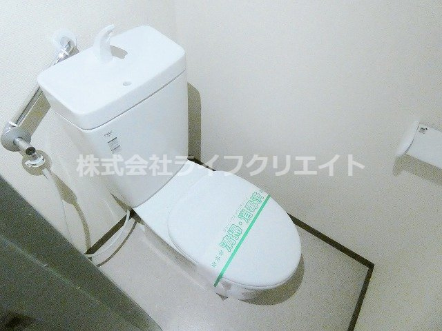 ハイブリッヂマンションのトイレ