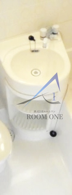 ハイ・シティ三軒茶屋第2の洗面所|洗面台です。