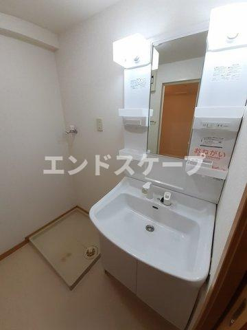 グランドレジデンスの洗面所|高崎、前橋のお部屋探しはエンドスケープまで！お客様の理想お聞かせ下さい♪