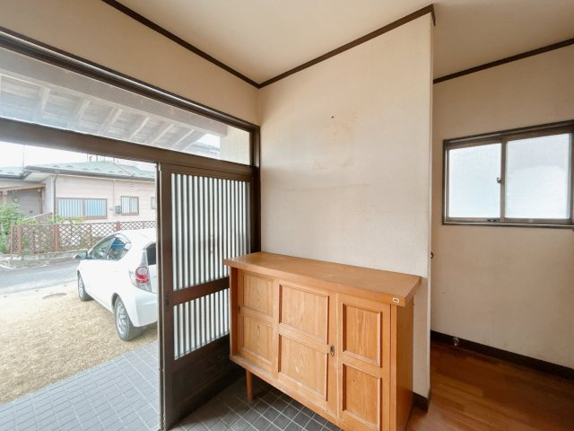 中古戸建　西郷村大字熊倉字折口原　熊倉小・西郷第一中の玄関|【現況】