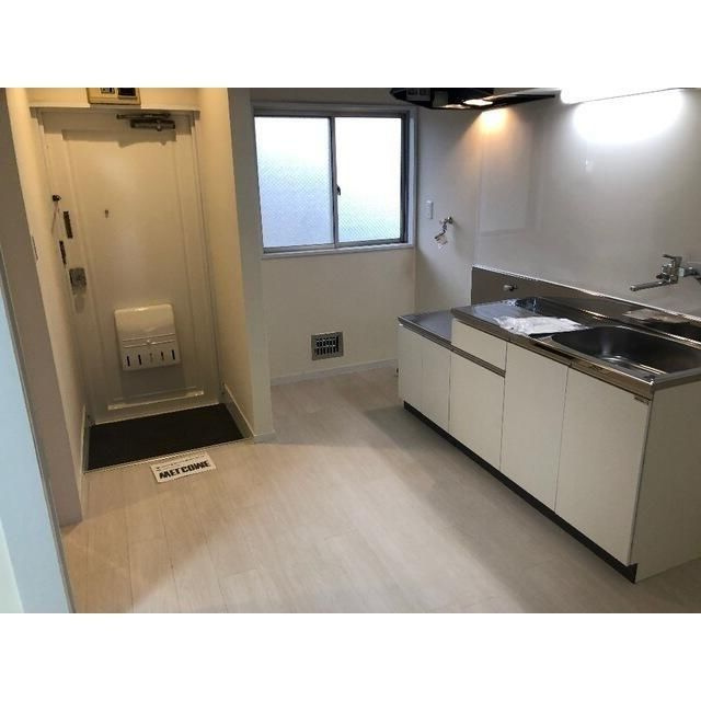 井上ハイツ　相模原の玄関