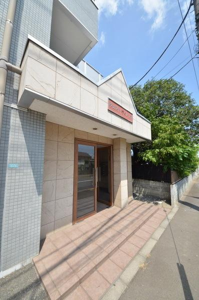 ウエストヴィレッジのエントランス