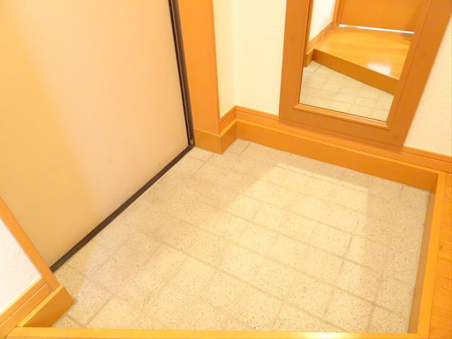つつじヶ丘グリーンパレスの玄関