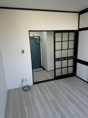 泉屋ビル