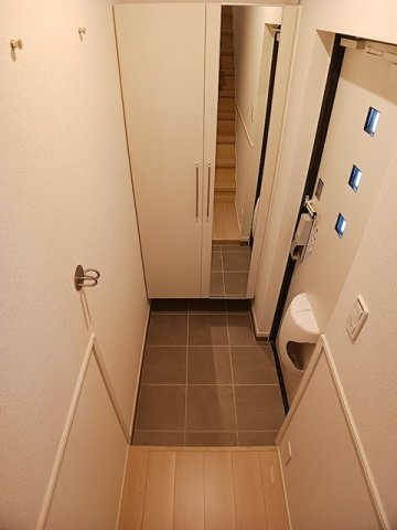 イリゼ府中の玄関