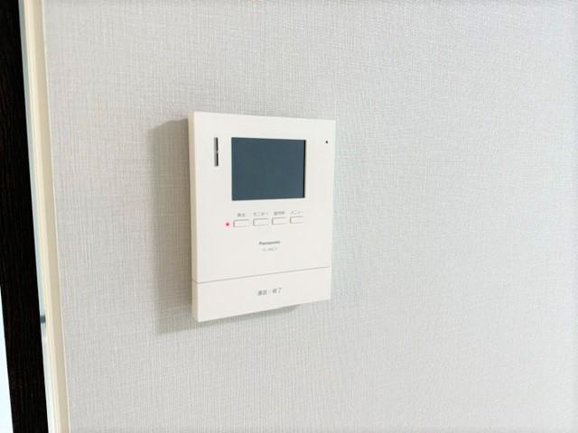 リヴィエール・アンブレの内装|カメラ付インターホン