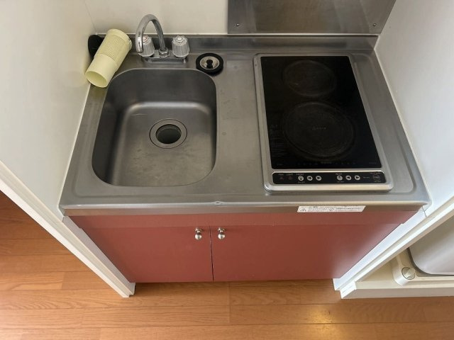 レオパレスタナべのキッチン