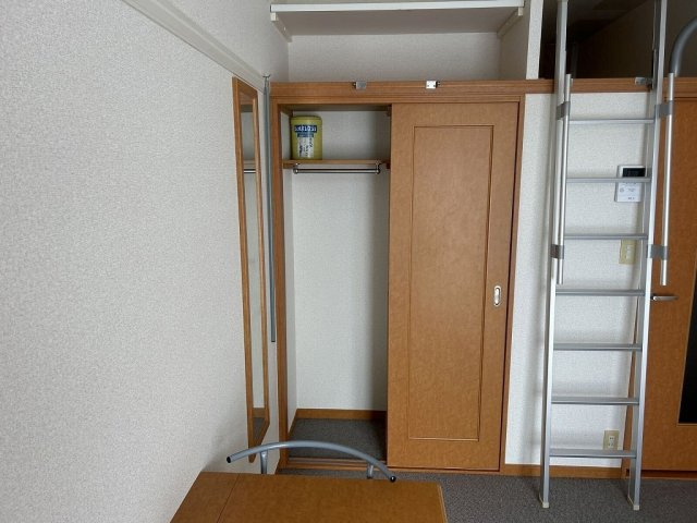 レオパレスタナべの内装