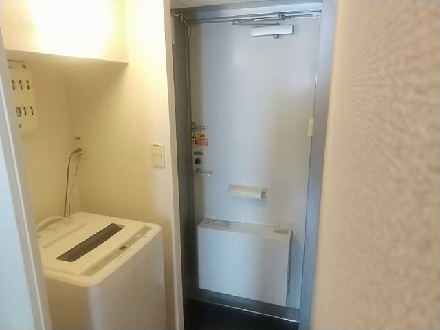 レオパレスＫ＆Ｈの玄関