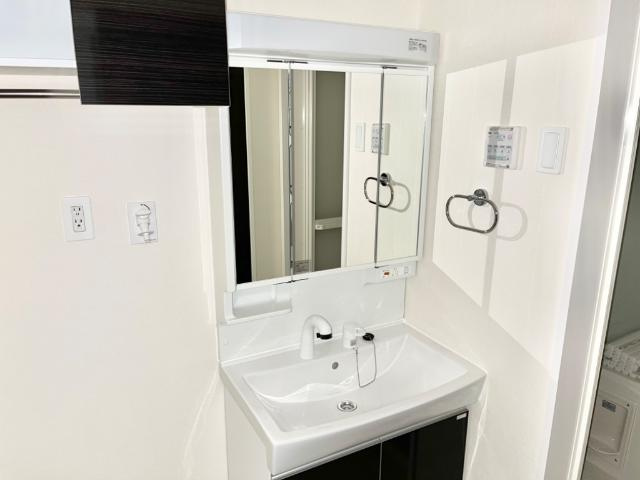 アジュールの洗面所|洗面
