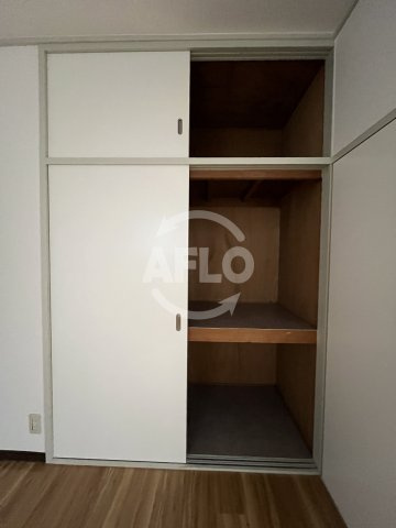 シャトルⅡの収納|クローゼット