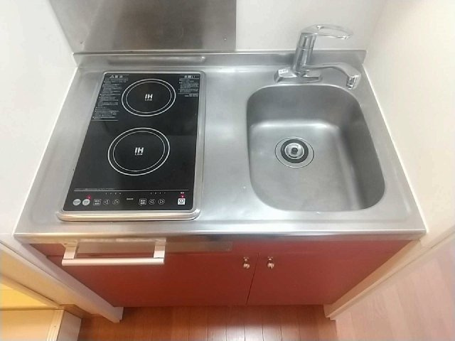 レオパレスＨＳＩ　ＲＩＶＥＲのキッチン