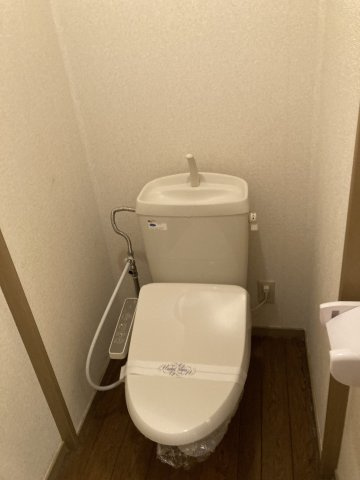 パーシモンのトイレ