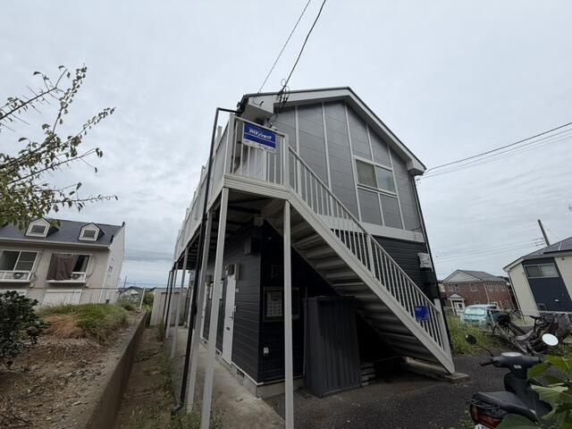 レオパレス青山の外観
