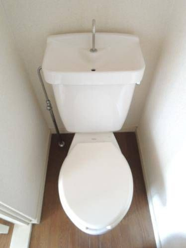 レオパレス青山のトイレ