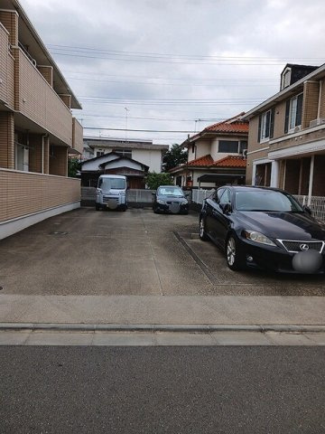 ベル　シエルの駐車場