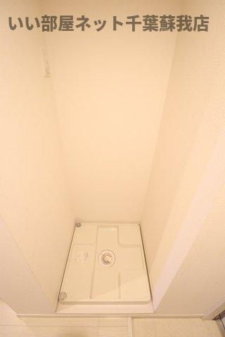 グレイス本千葉の洗面所|洗濯機置場