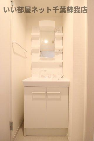 グレイス本千葉の洗面所|朝の準備に活躍する、洗髪洗面化粧台！