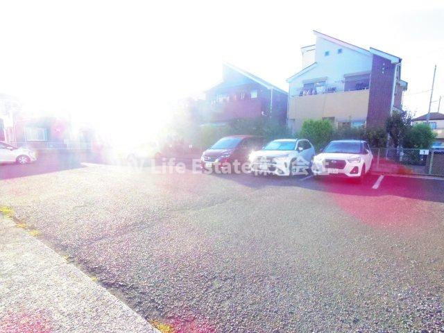 スカイハイツの駐車場