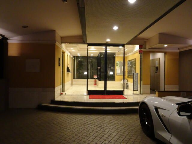 インフィニティ渋谷山手のエントランス