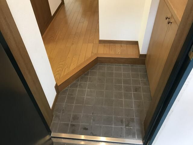 インフィニティ渋谷山手の玄関